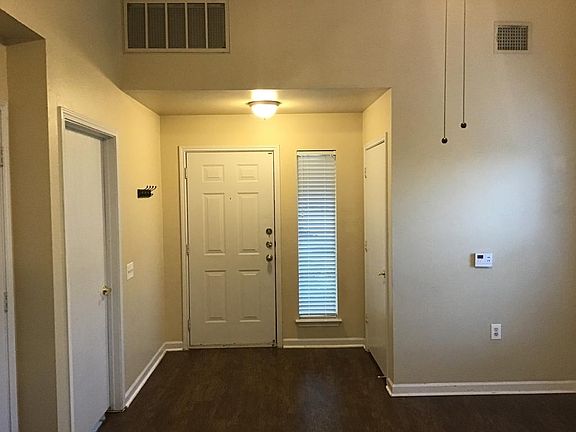 3rd image of 17916 Powder Creek Dr