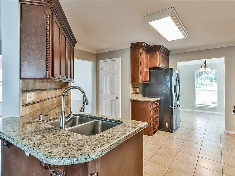 9845 Youpon Ridge Way — Photo 5