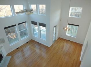 30 Skidmore Rd, Poughquag, NY 12570