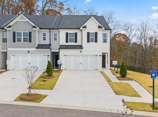 225 Sound Cir, Stockbridge, GA 30281