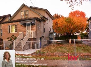 757 Clark Ave, Ridgefield, NJ 07657