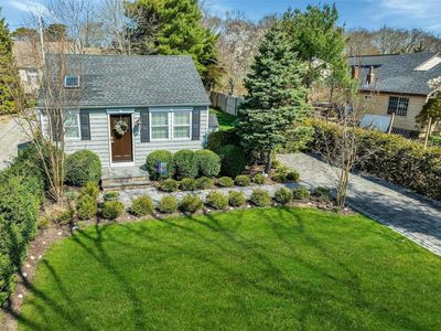 49 Fanning Avenue, Hampton Bays, NY, 11946