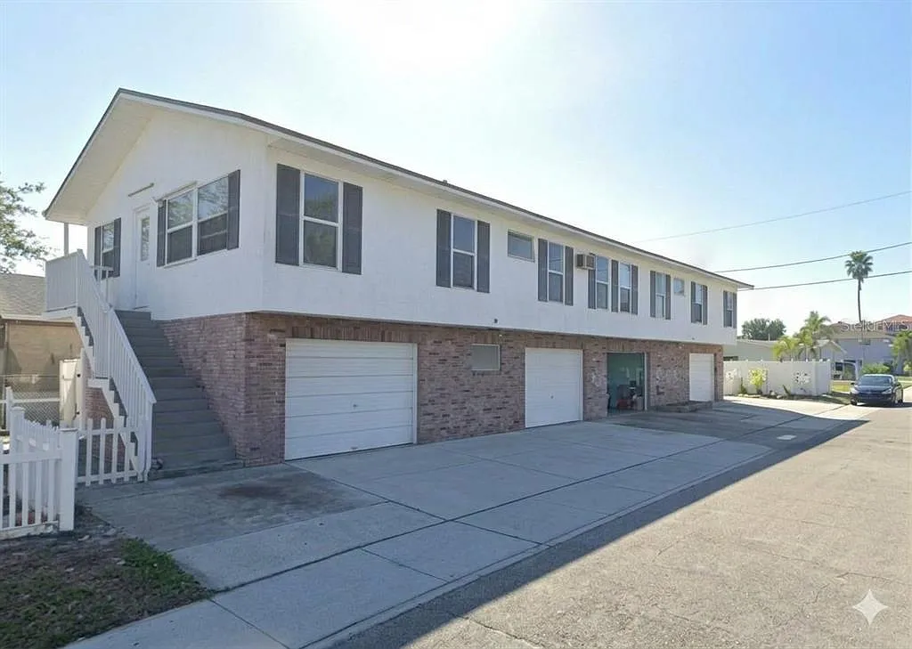 1 bed, 1.0 bath, 500 sqft, $1,295 — Photo 1