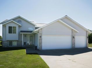 10834 Spring Dr NW, Bemidji, MN 56601