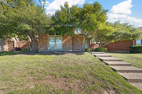 4033 Saint Christopher Ln Photo 1