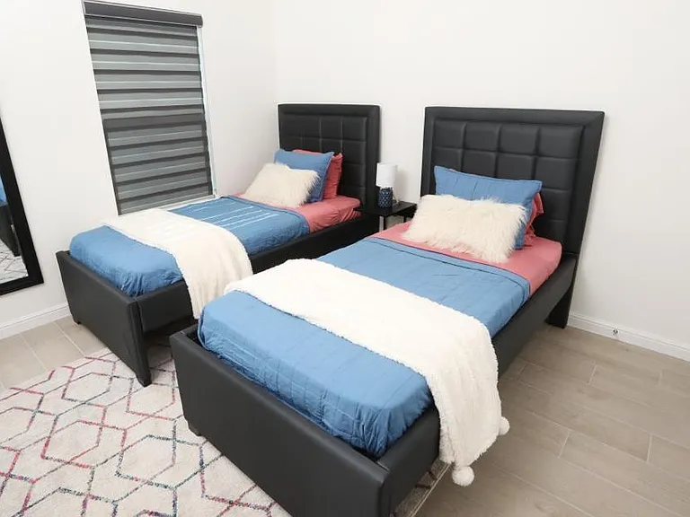901 Yuma Ave #1806 — Photo 9