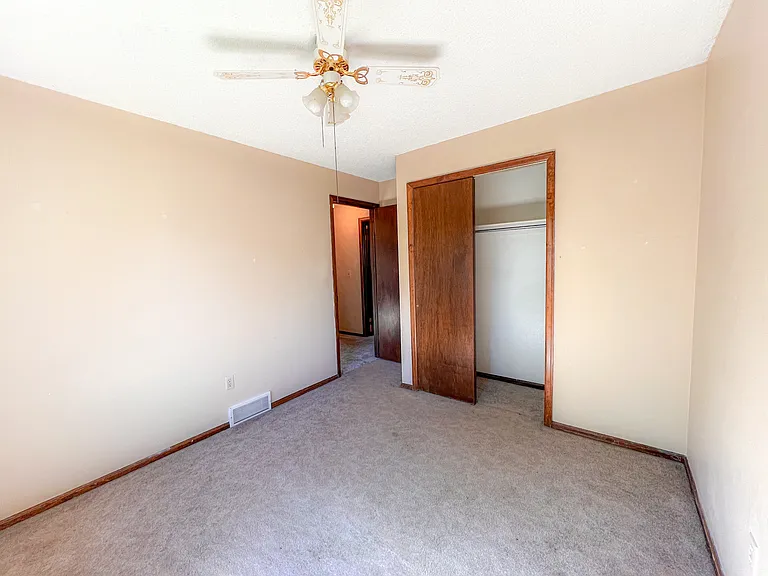 3254 Fernwood Ln — Photo 18
