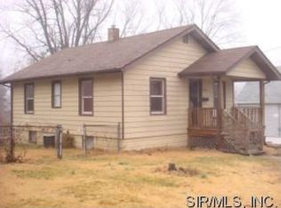 3028 Edgewood Ave, Alton, IL 62002