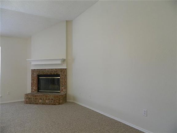 5th image of 4024 Colorado Springs Dr