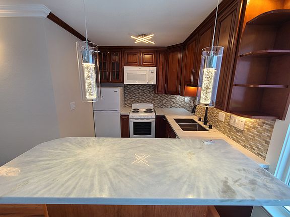 3rd image of 1308 Pacific Ave APT 201
