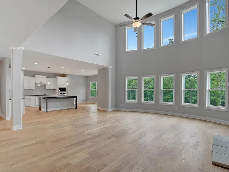 395 Chasewood Ln — Photo 8