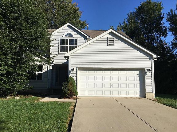 3rd image of 980 White Oak Ct