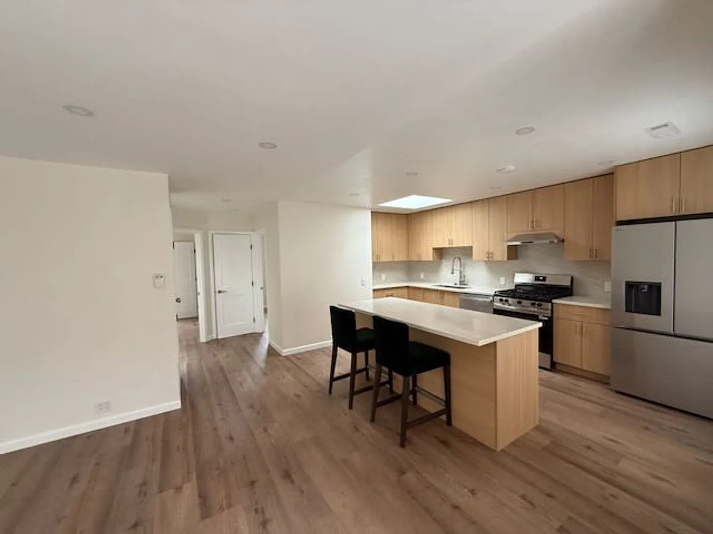 Fully remodeled Single Family House — Photo 2