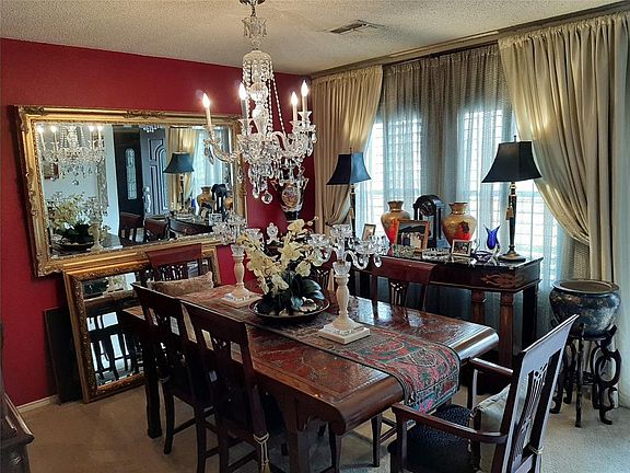 3rd image of 14838 Canyonridge Dr