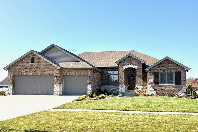 1st image of 2025 Prairie Chase Dr