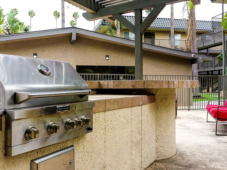 Oro Apartments — Photo 5