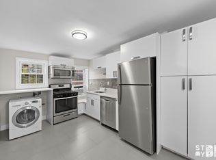 311 Van Buren St APT 4, Brooklyn, NY 11221