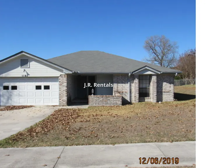 1107 Tyler Dr — Photo 36