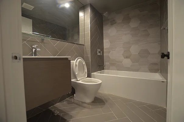 Rented by TheRealEstateCompany.com LLC | media 22