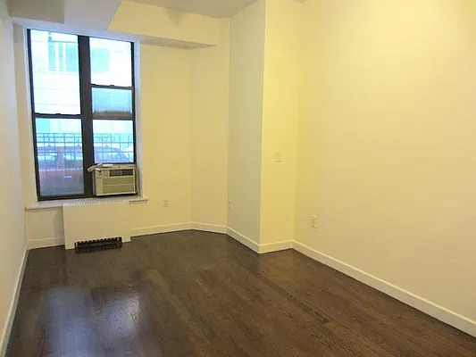 Rented by Mark David | media 38