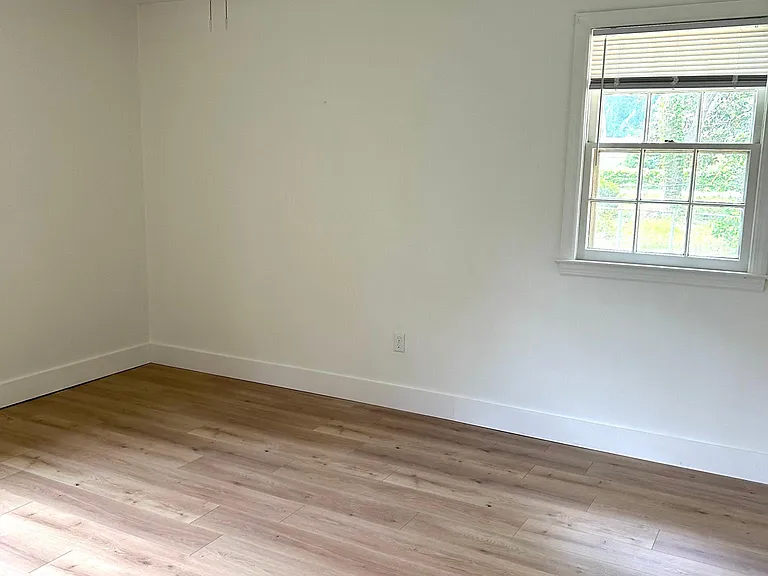 1818 Saint Julian Dr — Photo 13