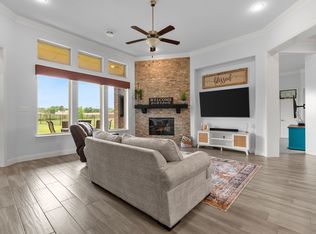 953 Prairie Timber Rd, Burleson, TX 76028