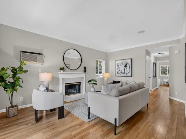 2968 Moorpark Ave APT 1, San Jose, CA 95128