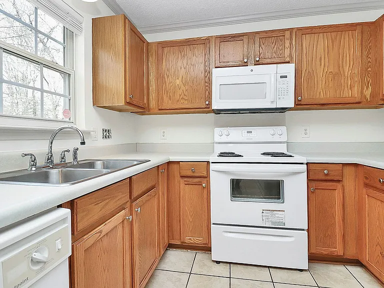 5923 Running Deer Rd — Photo 13