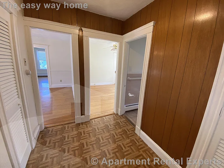 69 Clarendon Ave #2 — Photo 11