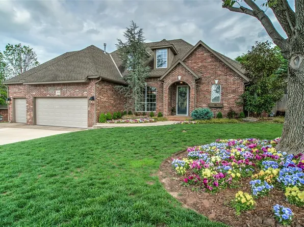 2632 E Ashecroft Dr, Edmond, OK 73034