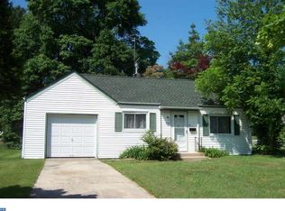 1100 Glen Lake Blvd, Pitman, NJ 08071