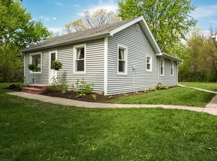 616 E North St, Lockport, IL 60441