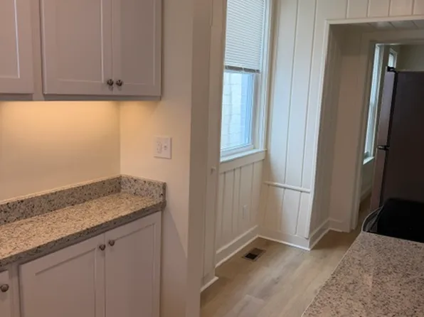 1011 Caroline St, Fredericksburg, VA