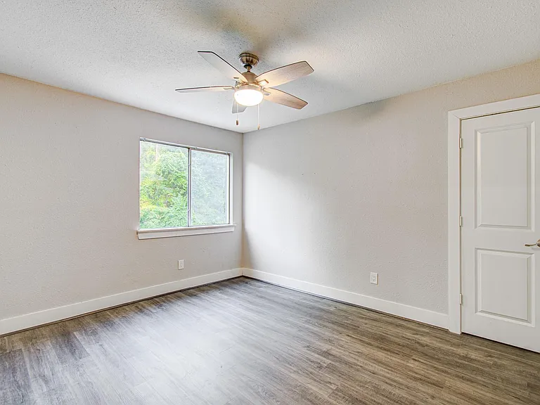 2554 River Rdg — Photo 18