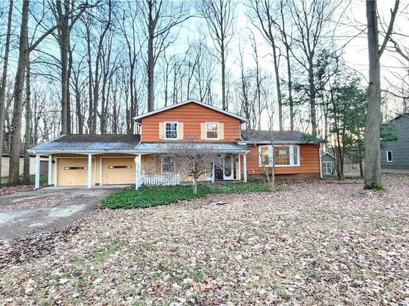 8566 Barbara Dr, Mentor, OH 44060