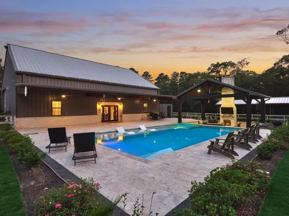 2693 N Fm 1486 Rd, Montgomery, TX 77356