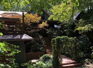 230 Middle Valley Dr, Hayesville, NC 28904