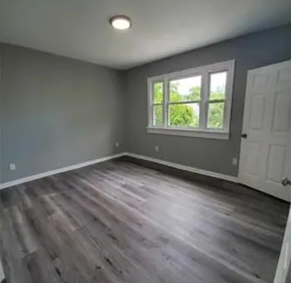 74-76 Isabella Ave #1 — Photo 12