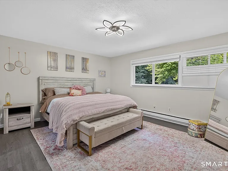 1141 Waterbury Rd — Photo 16