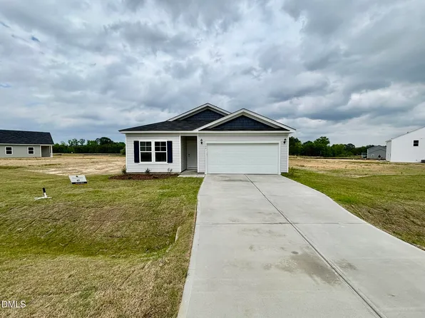 166 Shiloh Woods Cir, Smithfield, NC 27577