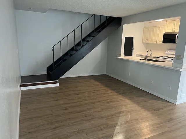 30822 16th Pl SW #21B — Photo 4