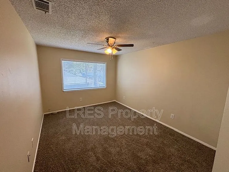 4444 Ring Neck Rd — Photo 20