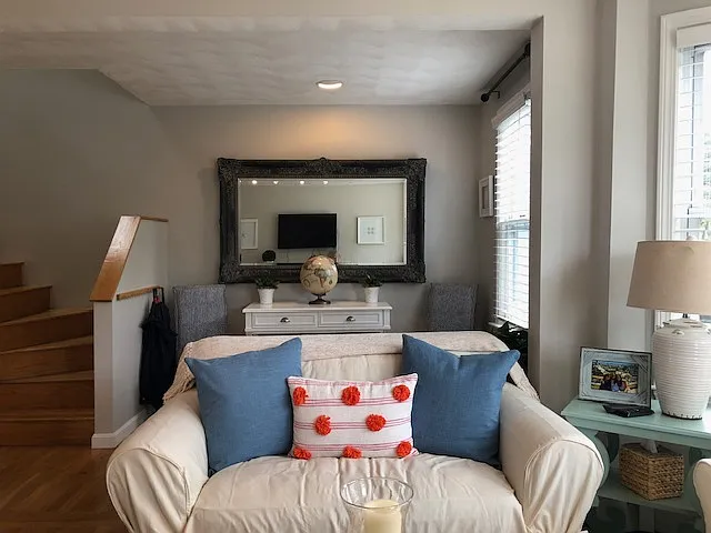 383 Maverick St #2 — Photo 4