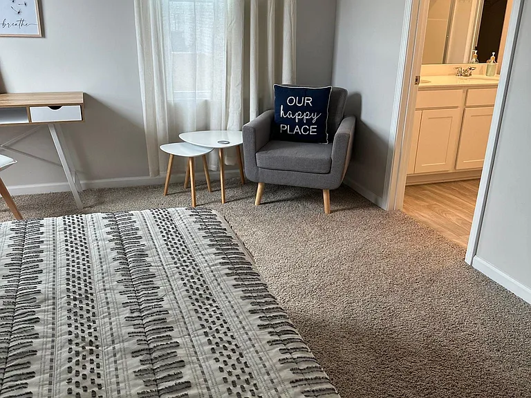 4933 Abbington Oaks Way SE — Photo 13