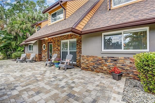 1st image of 5925 Briarcliff Rd