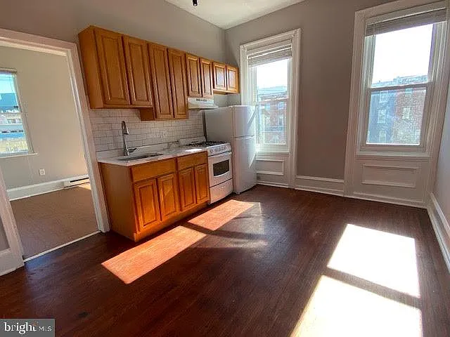 2105 N Howard St #2R — Photo 1