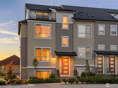 1085 6th Walk NE, Issaquah, WA, 98029