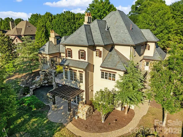 408 Oakmont Ln, Waxhaw, NC 28173
