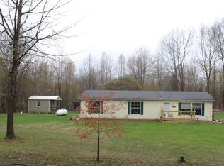 1961 E Goose Lake Rd, Jonesville, MI 49250