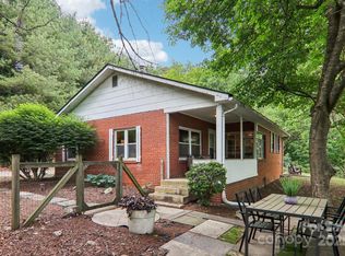 108 Patton Hill Rd, Swannanoa, NC 28778